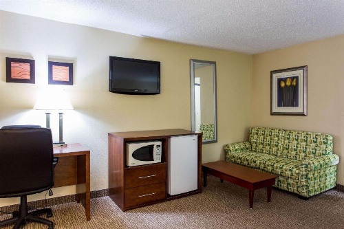 Comfort Inn Columbia - Bush River image 12