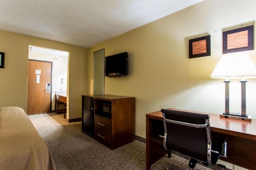 Comfort Inn Columbia - Bush River image 19