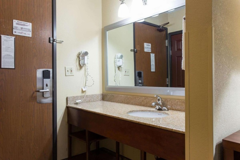 Comfort Inn Columbia - Bush River Image 35