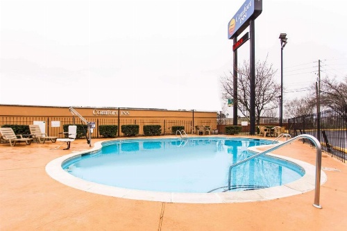 Comfort Inn Columbia - Bush River image 41